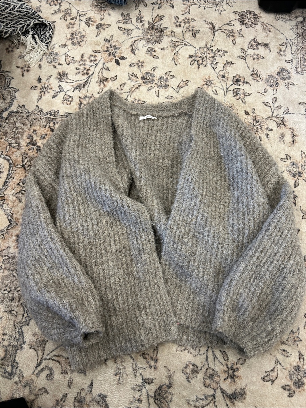 NWOT NEUFLORA Open-Front Taupe Chunky Knit Cardigan Sweater - Picture 2 of 5